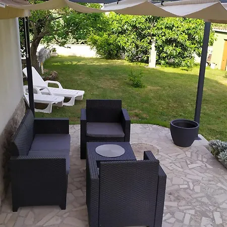 Apartman Tea 944 *